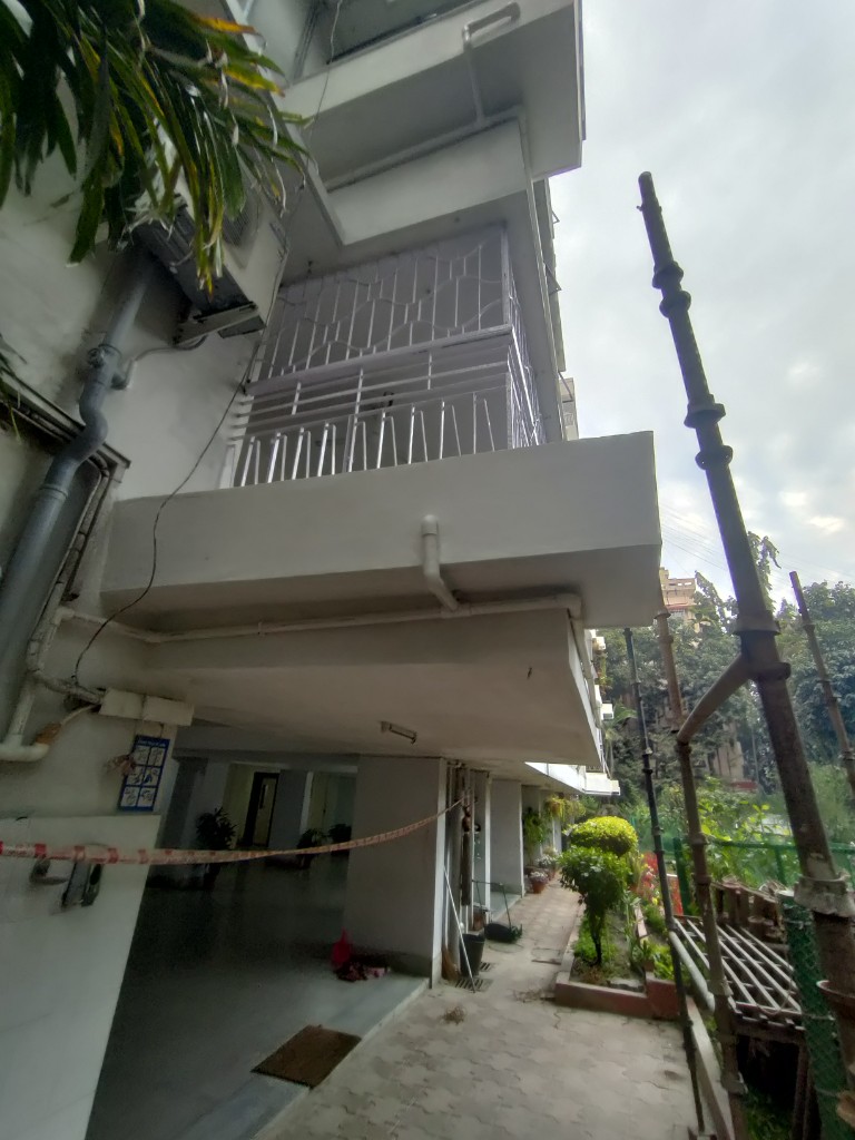 ITC Raleigh Court detail