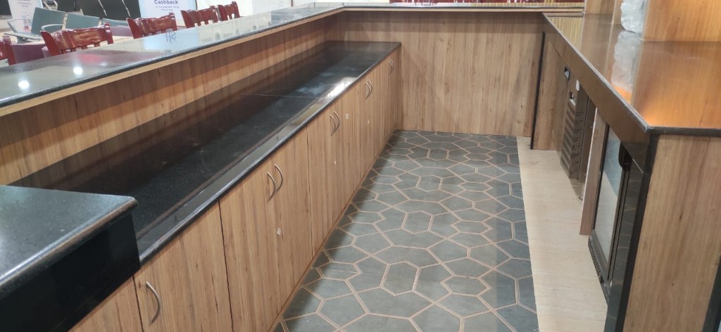 TFS Ultra Bar, Bhubaneswar Airport — interior